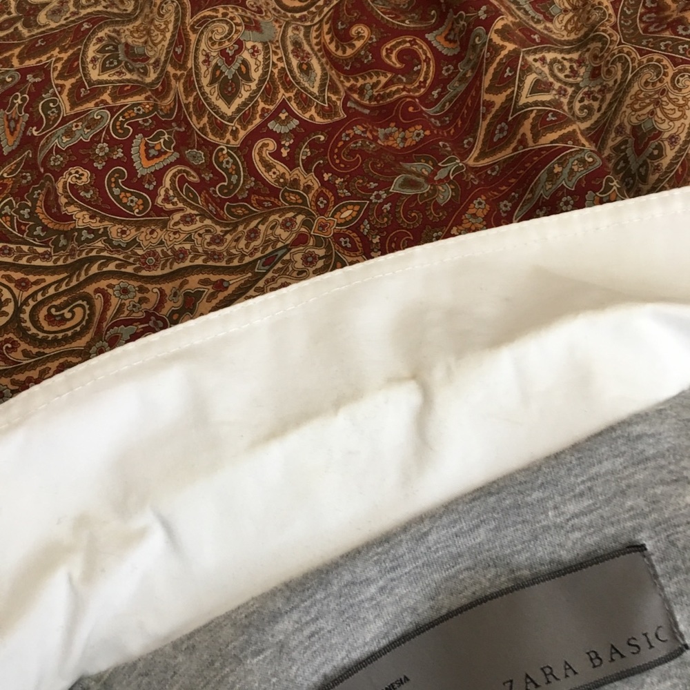🌷🌼 Beautiful white belted jacket 🧥 - Picture 8 of 8